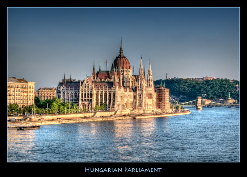 Soubor:Hungarian parliament2-PSFlickr.jpg