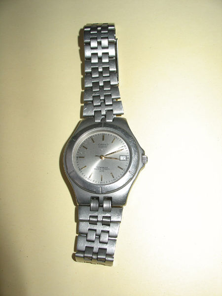Soubor:Ti covered watches.jpg