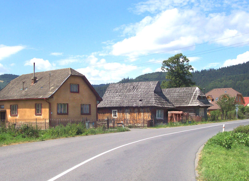Soubor:Podbiel village.jpg