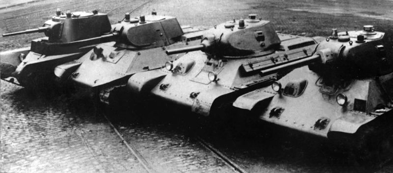 Soubor:T-34 prototypes.jpg