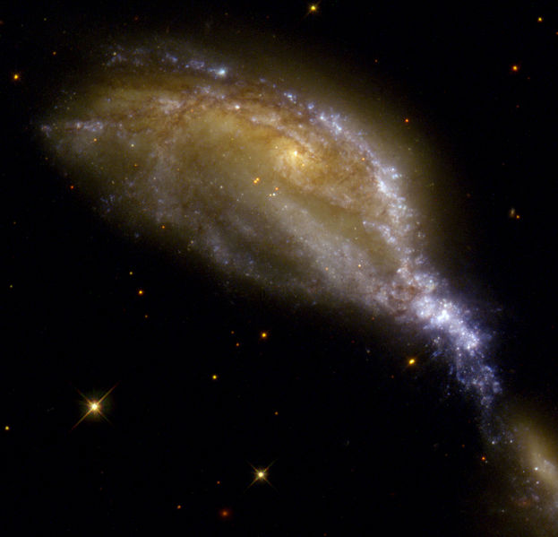 Soubor:NGC 6745.jpg