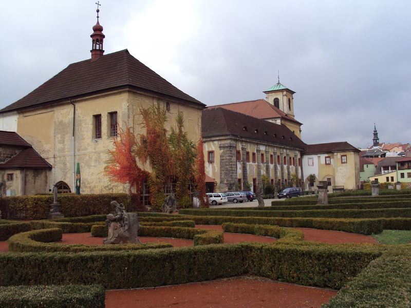 Soubor:Zahrada Augustiniánského kláštera.jpg