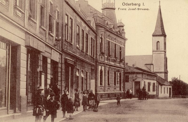 Soubor:Oderberg Franz Josef Straße.jpg