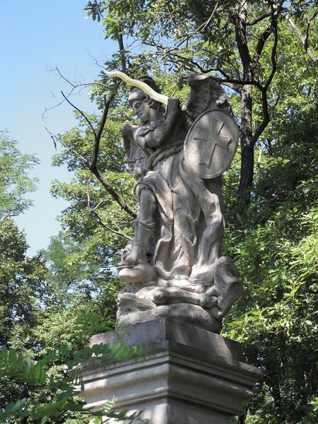 Soubor:Socha Archanděla Michaela Bohusov.JPG