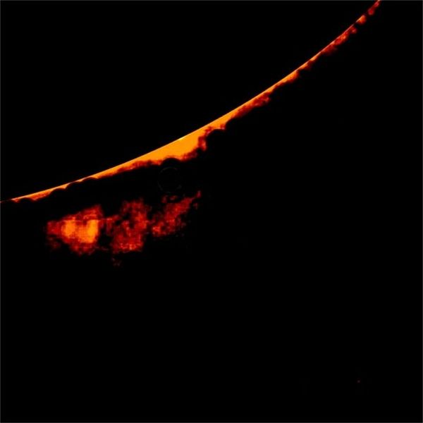 Soubor:Detached sola prominence.jpg
