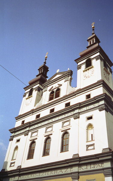 Soubor:Slovakia Trnava Church of John the Baptist UNESCO 2.jpg