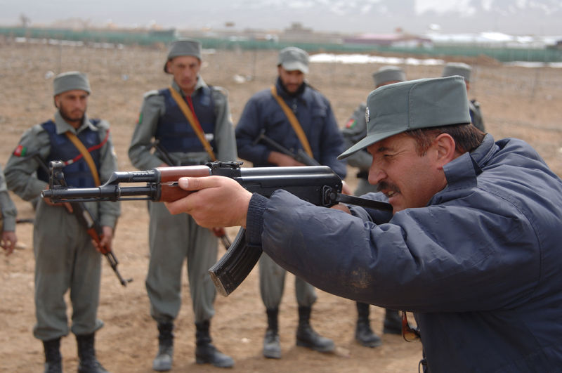 Soubor:Afghan AKS-47.jpg