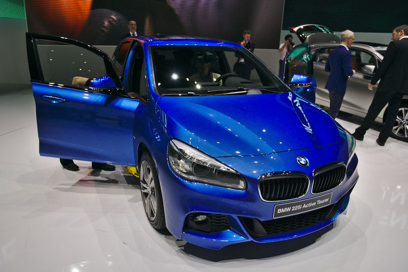 Soubor:Salon de l'auto de Genève 2014 - 20140305 - BMW 4.jpg