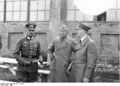 Bundesarchiv Bild 146-1987-121-09A, Russland, Hitler, Mussolin, von Rundstedt.jpg
