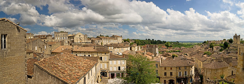 Soubor:Panorama de Saint Emilion - Gironde.jpg