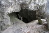 Vstupní portál do Sudslavické jeskyně spadající do rezervace