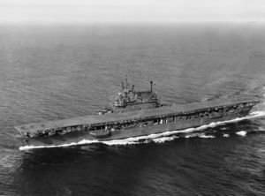 USS Enterprise (CV-6) na zkušební plavbě po opravách v Puget Sound Naval Shipyard, Washington. 13.  září 1945