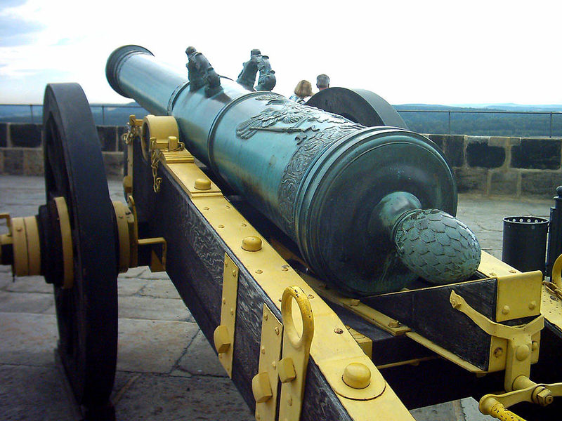 Soubor:Kanonen-lafette-burg-felsenstein 1-1024x768.jpg