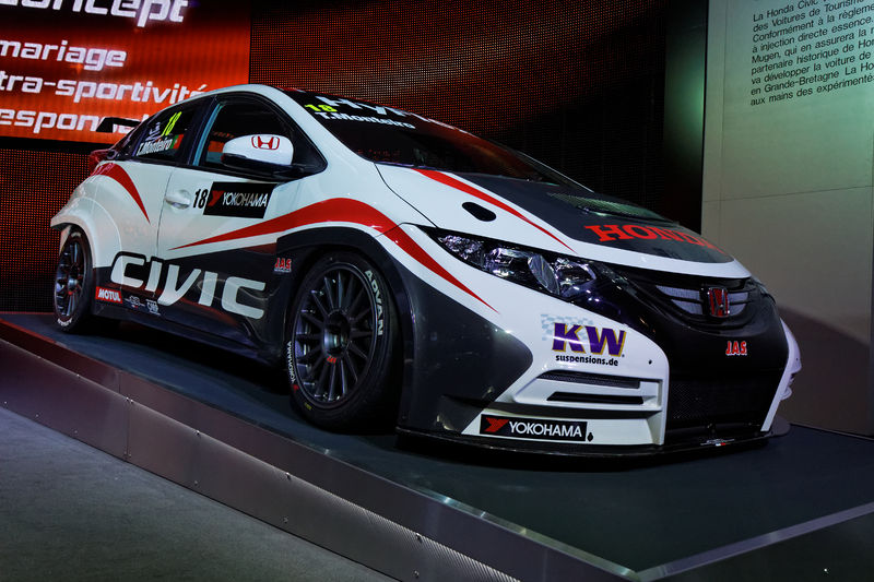 Soubor:Honda - Civic WTCC - Mondial de l'Automobile de Paris 2012 - 201.jpg
