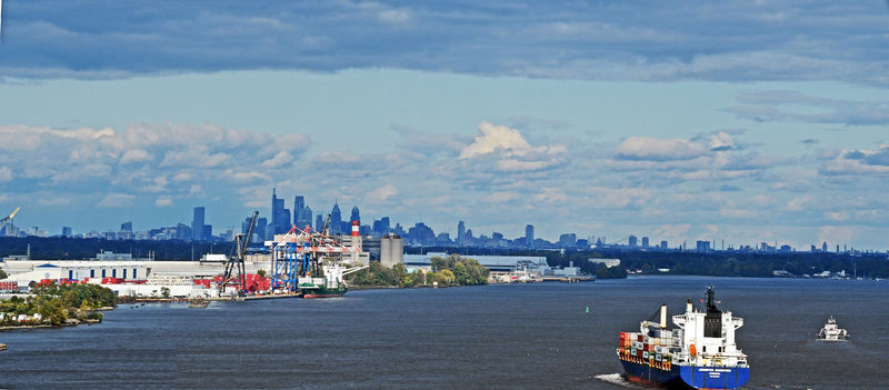 Soubor:Philadelphia skyline-2021-Flickr.jpg
