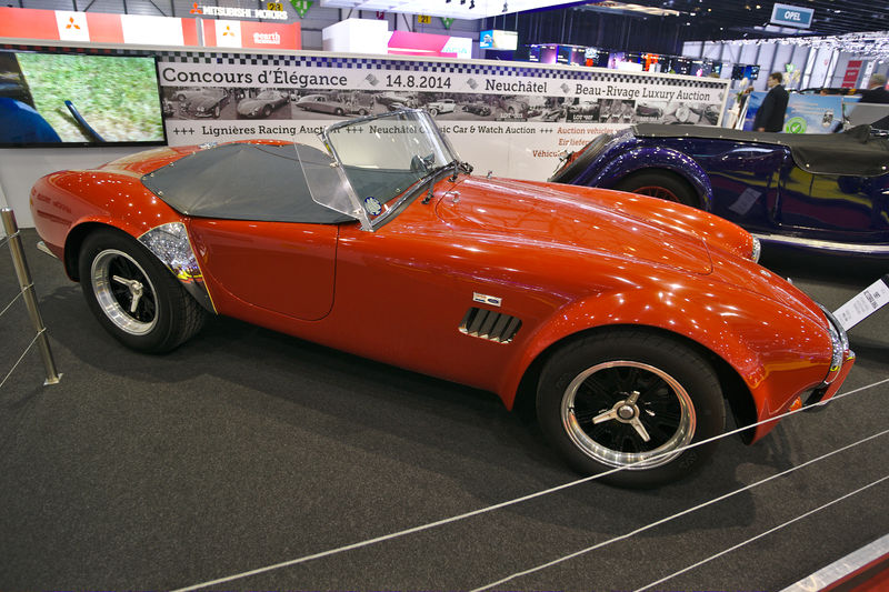 Soubor:Salon de l'auto de Genève 2014 - 20140305 - AC Cobra Mk 4.jpg