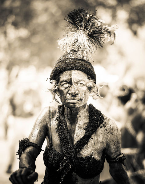 Soubor:People Of New Guinea Part 4 Flickr.jpg