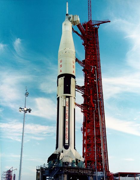 Soubor:Saturn IB - AS-202.jpg