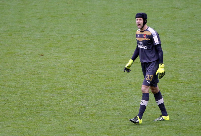 Soubor:Emirates Cup 2015-Petr-Cech-Flickr-2.jpg