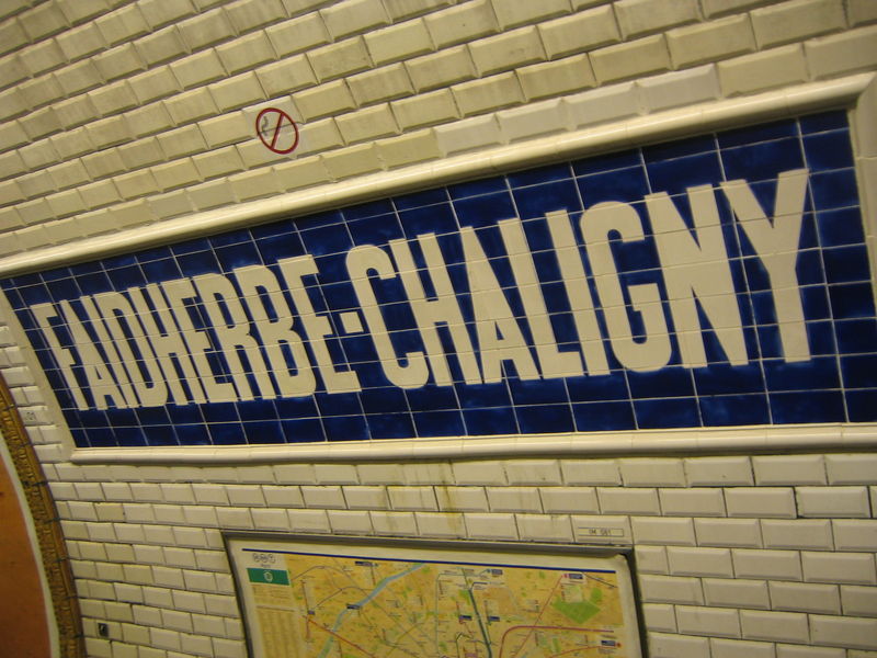 Soubor:Faidherbe-chaligny Metro.jpg