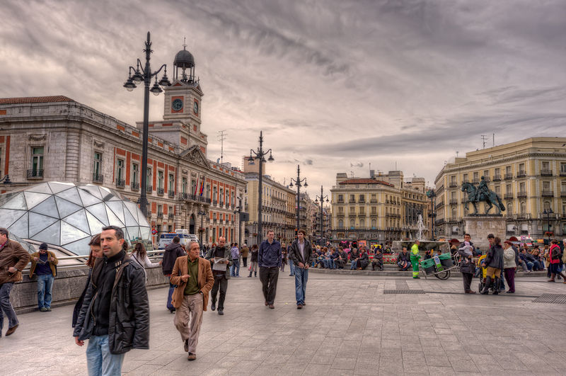 Soubor:Puerta del Sol, Madrid, HDR.jpg