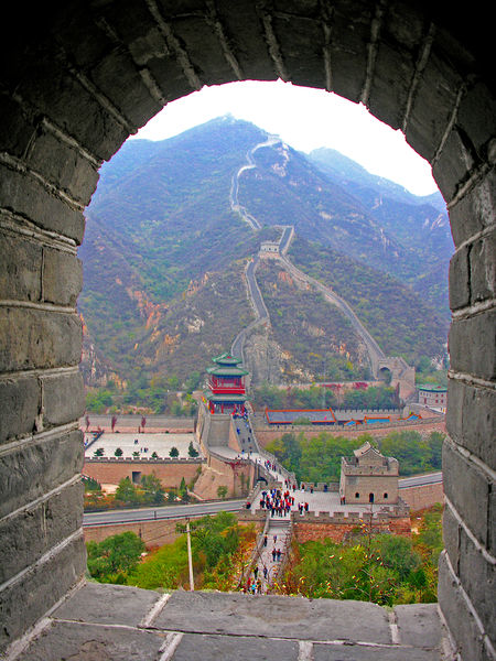 Soubor:China-6401-Great Wall-DJFlickr.jpg