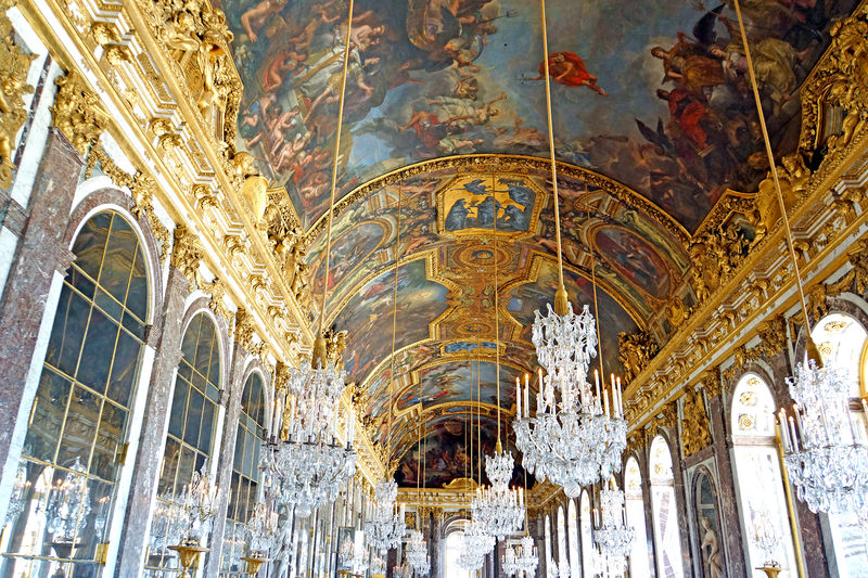 Soubor:France-000369-Hall of Mirrors Ceiling-DJFlickr.jpg
