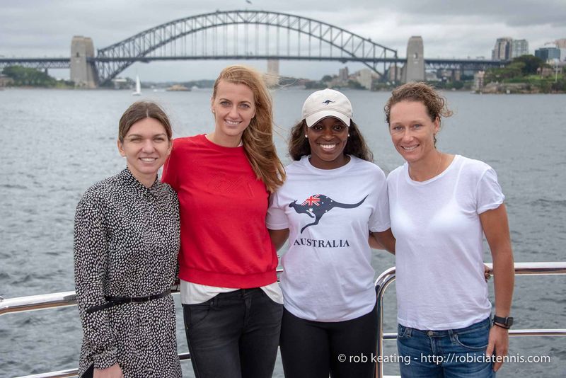 Soubor:Sydney International WTA Players Cruise (33039984328).jpg