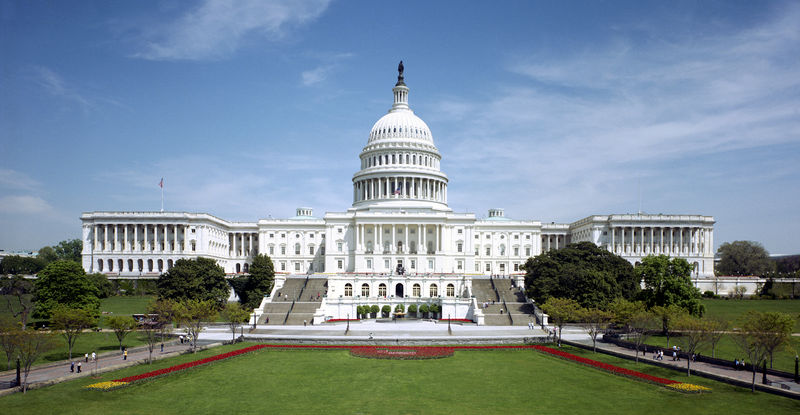 Soubor:United States Capitol - west front.jpg