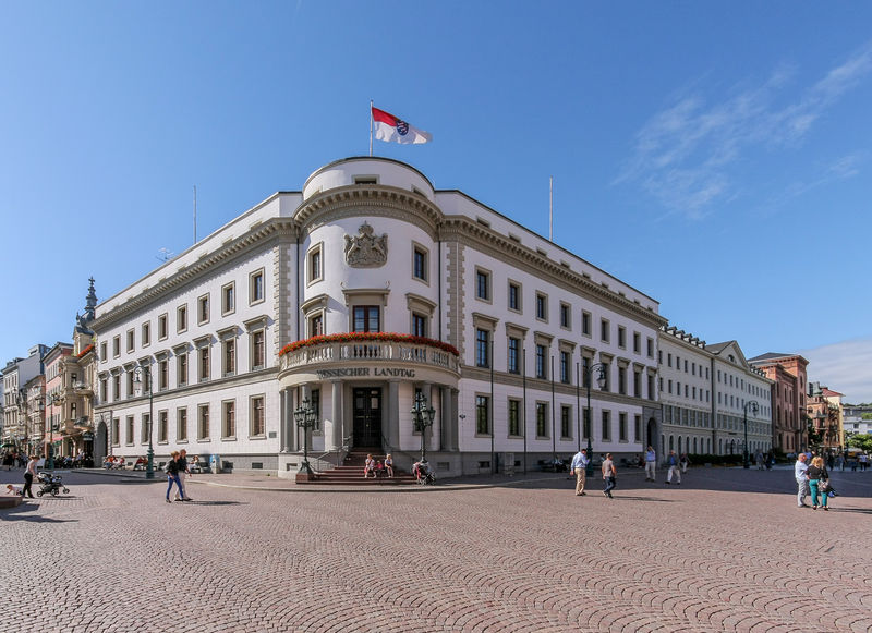 Soubor:Stadtschloss Wiesbaden.jpg