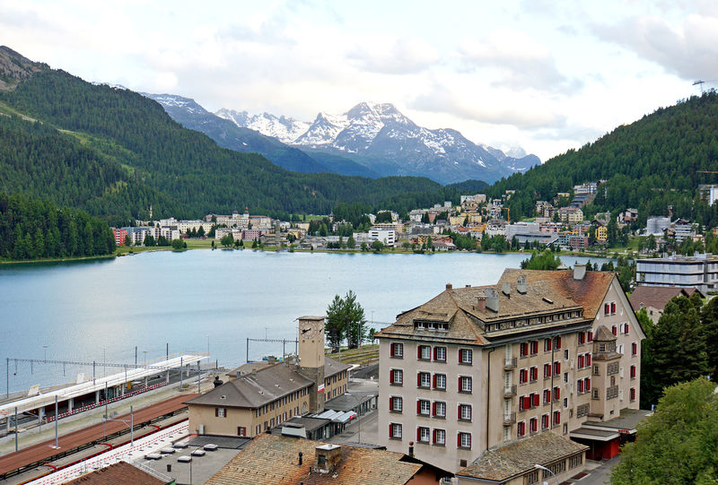Soubor:Switzerland-01758-St. Moritz-Flickr.jpg