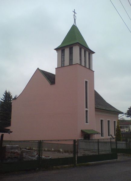 Soubor:Kostel ČCH vŽamberku.jpg