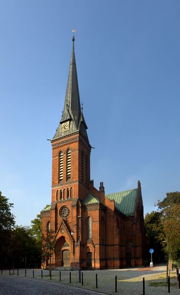 Soubor:Evangelisch-lutherische Kirche Bremen Hemelingen.jpg