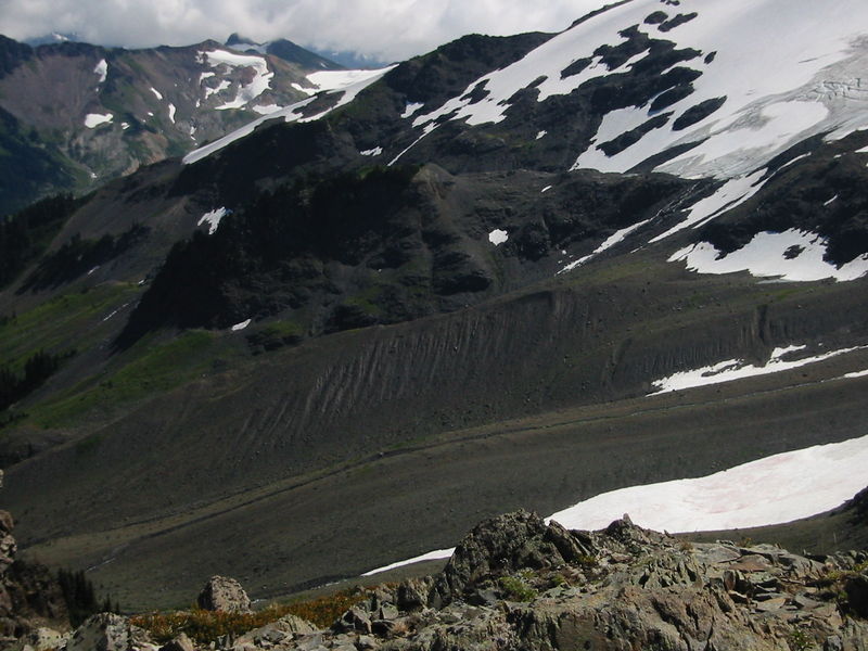 Soubor:LateralMoraine 6911.jpg
