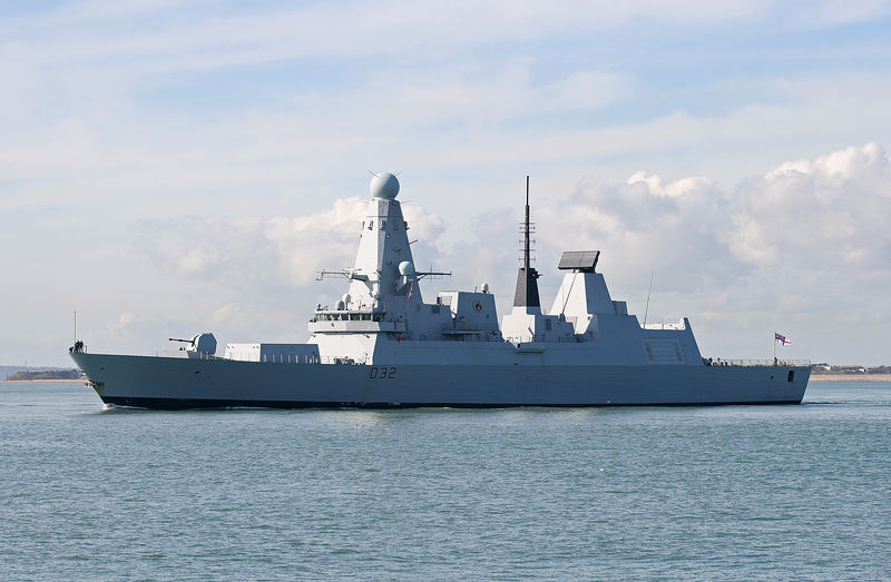Soubor:HMS Daring-1.jpg