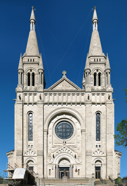 Soubor:St. Joseph Cathedral, Sioux Falls.jpg