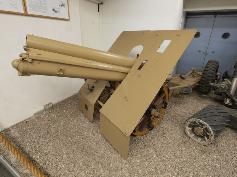 Soubor:100 mm Skoda Mountain howitzer.jpg