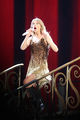 Taylor Swift-Speak Now Tour-EvaRinaldi-2012-25.jpg