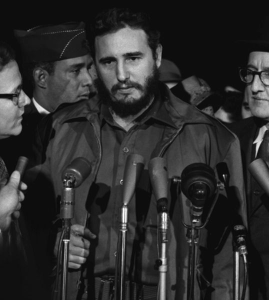 Soubor:Fidel Castro - MATS Terminal Washington 1959.jpg