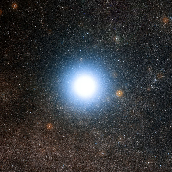 Soubor:The bright star Alpha Centauri and its surroundings.jpg