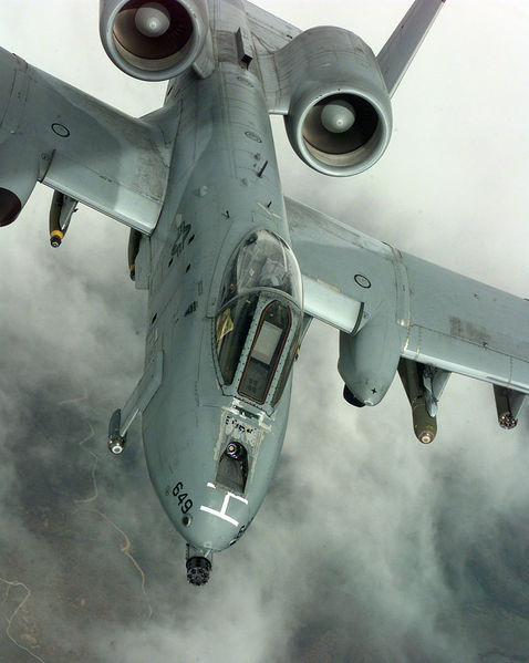 Soubor:A-10 Thunderbolt flight.jpg