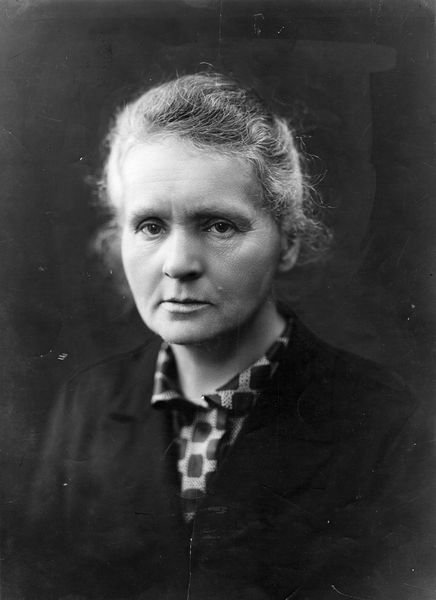 Soubor:Marie Curie c. 1920s.jpg