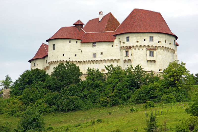 Soubor:Croatia-00723B-Veliki Tabor Castle and the Legend-DJFlickr.jpg