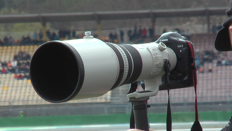 Soubor:Muss ich haben -) Canon EOS 1D.jpg