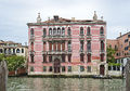 Palazzo Fontana Rezzonico (Venice).jpg