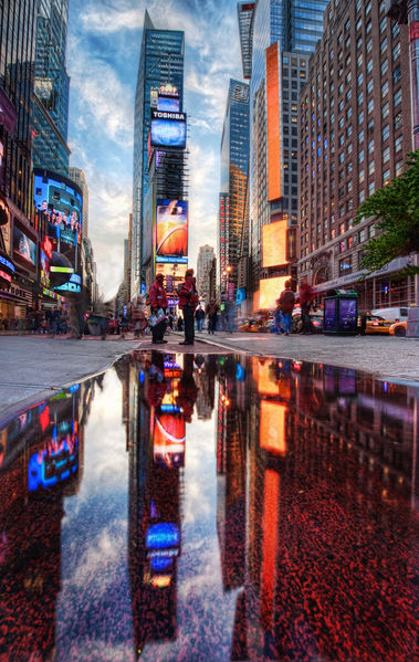 Soubor:The Megapolis NYC HDR Flickr.jpg