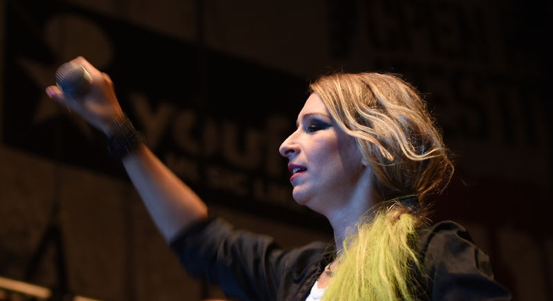 Soubor:Guano Apes beim Open Flair 2015 (014 by Yellowcard).jpg