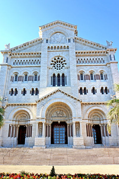Soubor:Monaco-002575B-Cathedral of Our Lady of the Immaculate Conception-DJFlickr.jpg