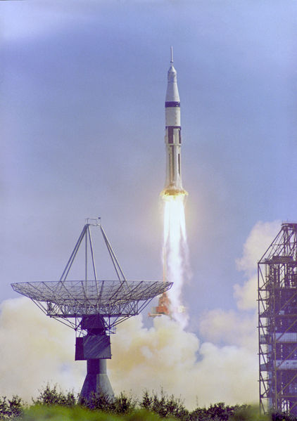 Soubor:Apollo 7 launch.jpg