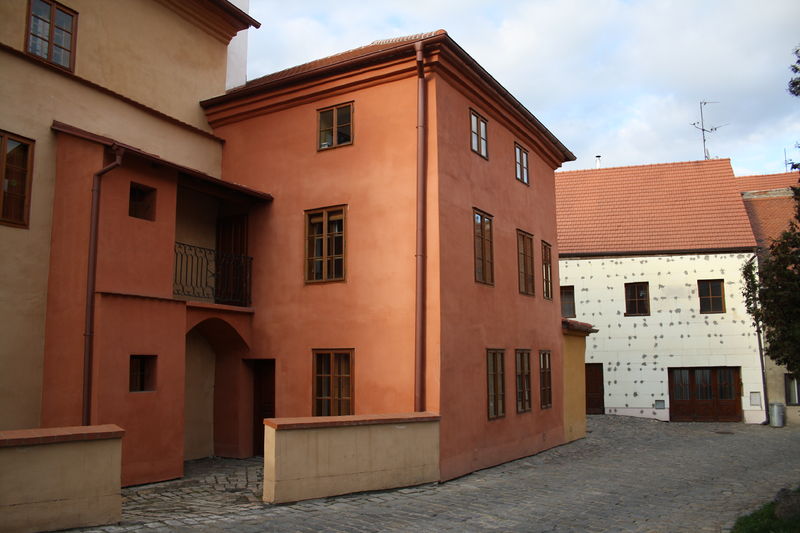 Soubor:Reconstrued house in jewish city in Třebíč, Czech Republic.jpg